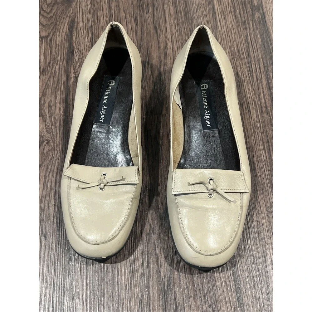 Etienne Aigner Tiana Loafers Flat Shoes Women's Size 7M Color Cream